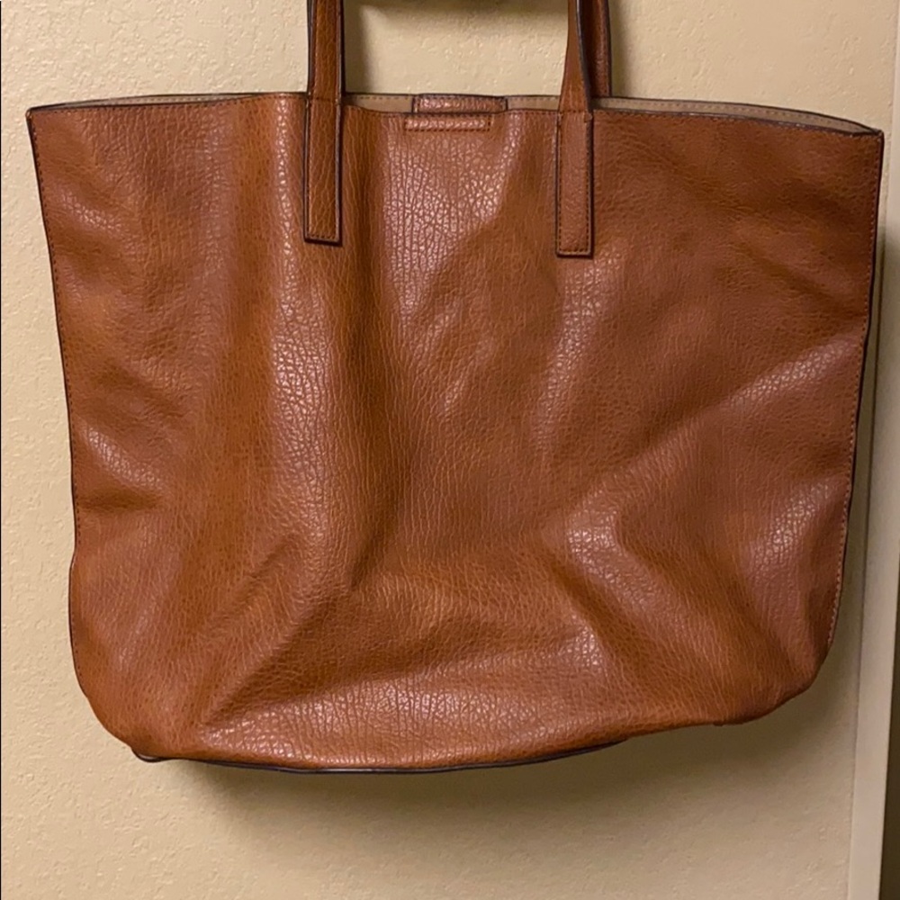 Handbag - Picture 2 of 2